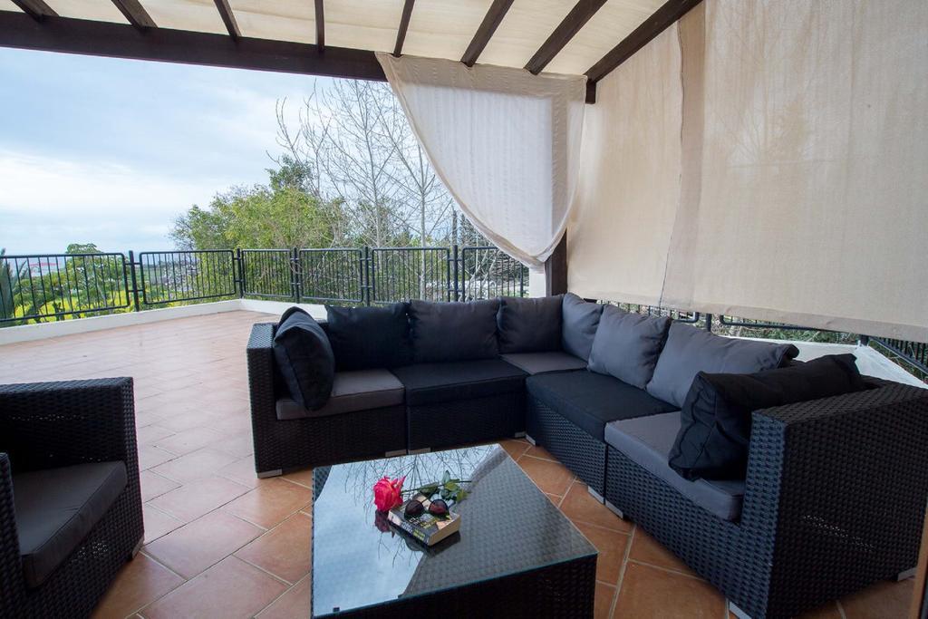 Coral Bay Sunkiss Villa Esterno foto